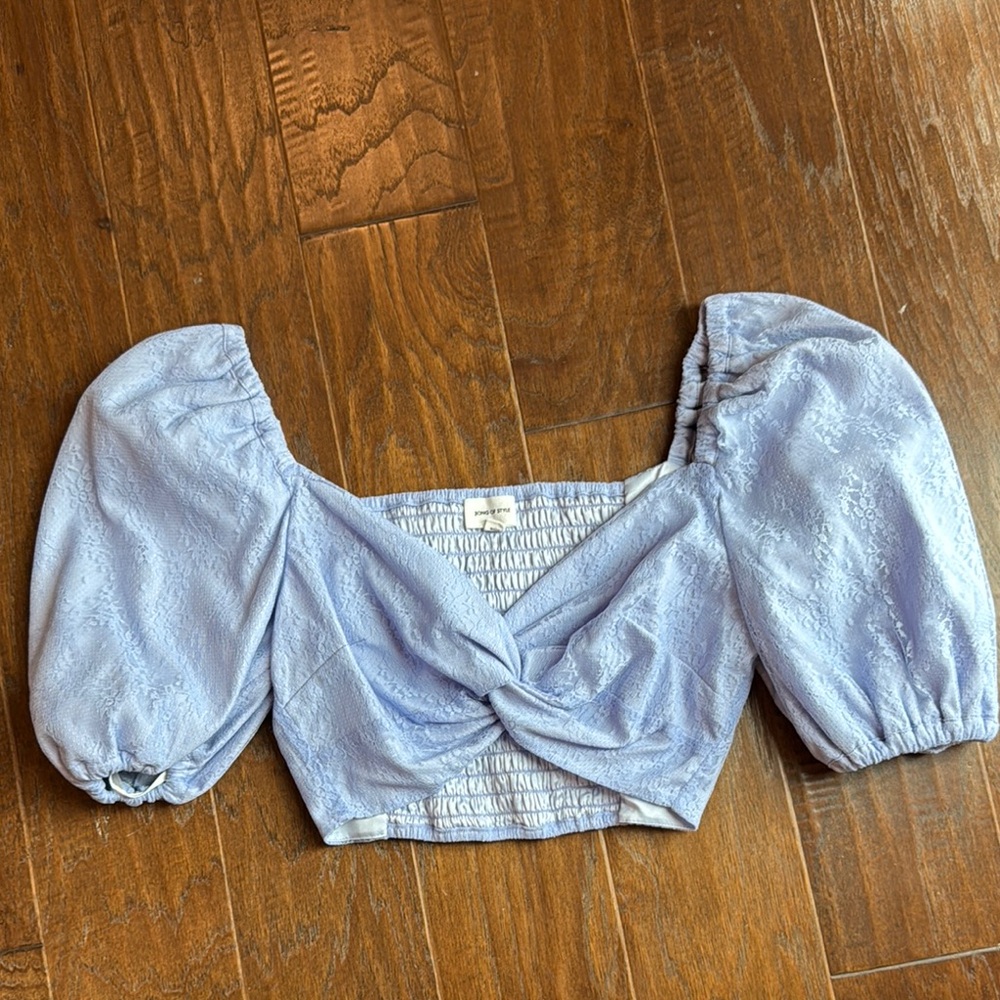 Elegant periwinkle Puff Sleeve Top